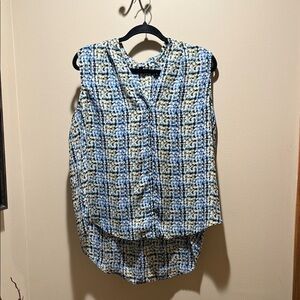 Sami & Jo Blue and Cream Patterned Blouse